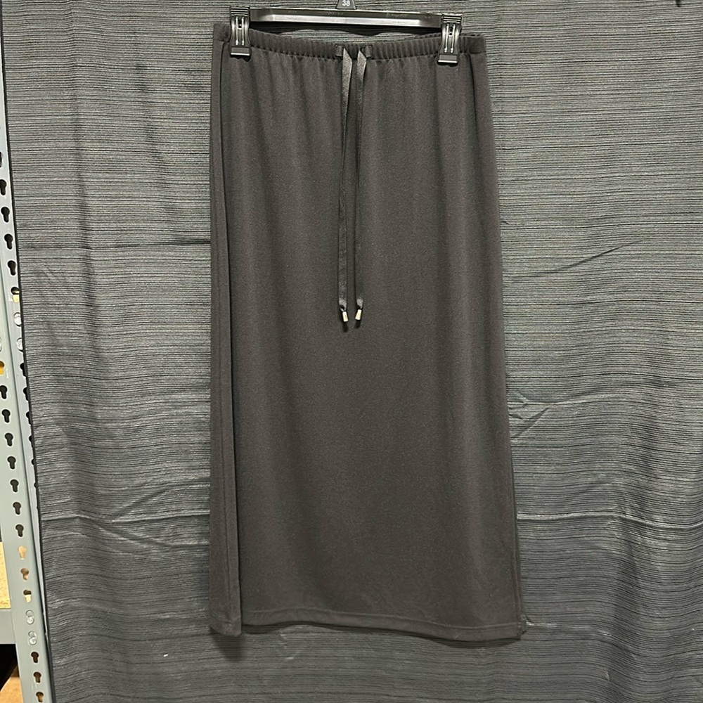 MEG‎ ALLEN SKIRT BLACK / Size M (8-10)